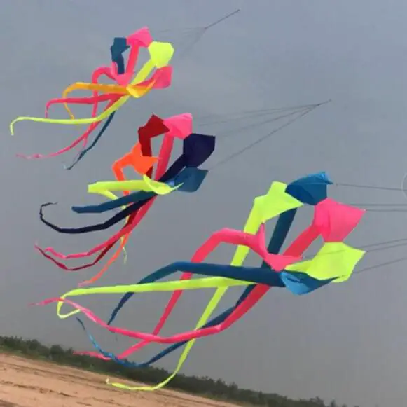 Spinner Kite Tails